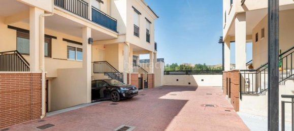 3 Schlafzimmer Stadthaus in Las Gabias, Spain, Nr. 137520 8