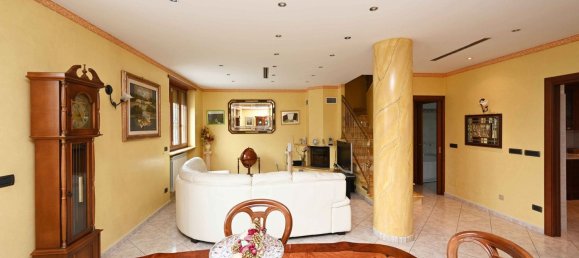 Villa de 7 divisões em Settimo Torinese, Italy N.º 103619 4