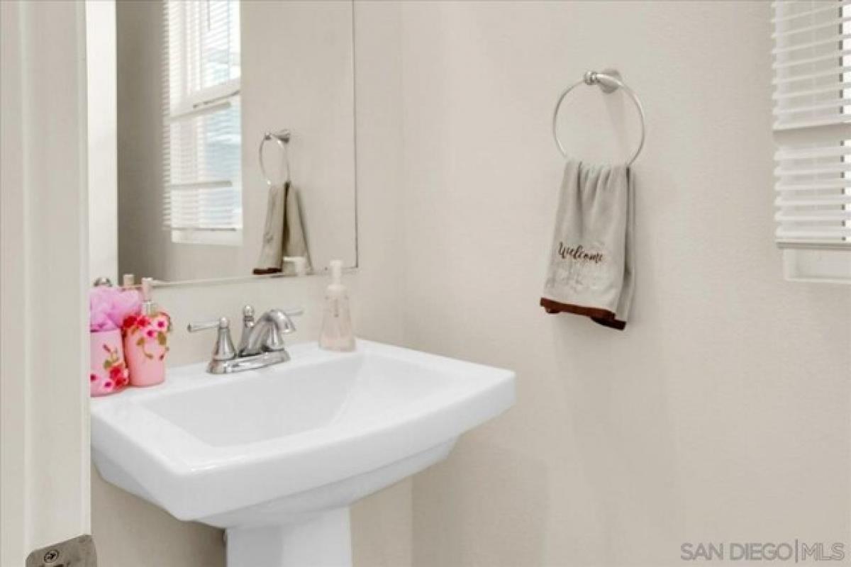 3 bedrooms House in San Diego, USA No. 223399