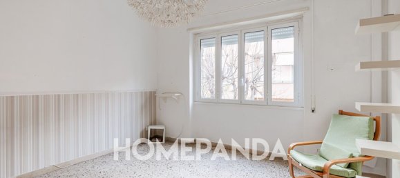 Studio in Rome, Italy No. 133009 2