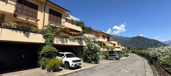 Квартира с 2 спальнями в Менаджо, Италия № 310013 2