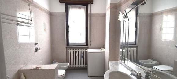 Apartamento de 3 divisões em Magenta, Italy N.º 286366 27