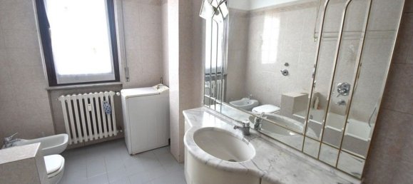 Apartamento de 3 divisões em Magenta, Italy N.º 286366 29