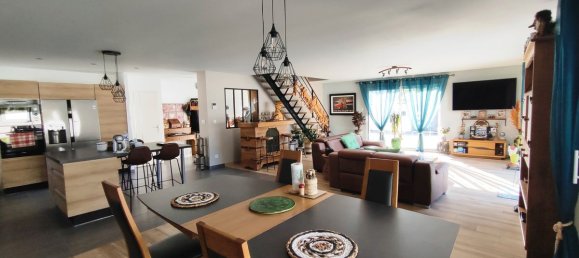 Casa T4 em Mereau, France N.º 323130 2