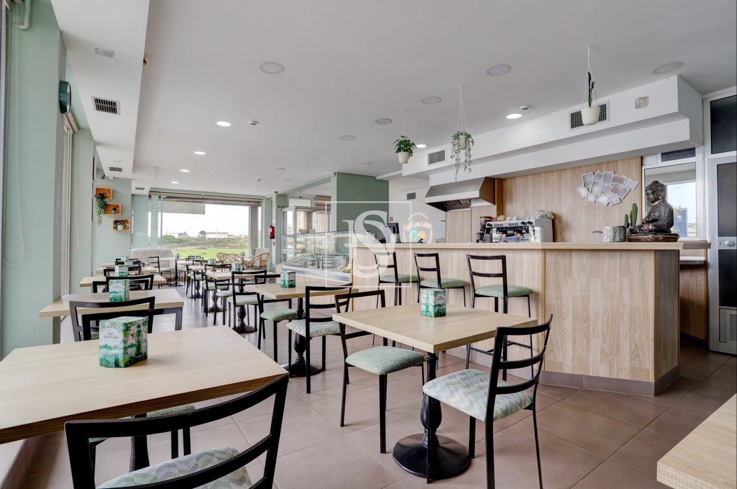 132m² Commercial property in Vila do Conde, Portugal No. 275728