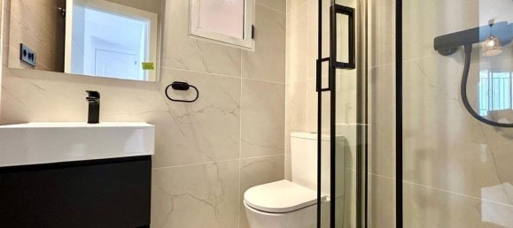 3 bedrooms Townhouse in Alicante, Spain No. 190762 18