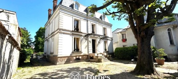 Вилла с 7 спальнями в Бур-ля-Рен, Франция № 299087 4