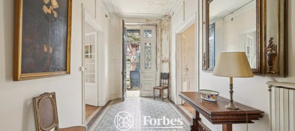 Вилла с 7 спальнями в Бур-ля-Рен, Франция № 299087 8