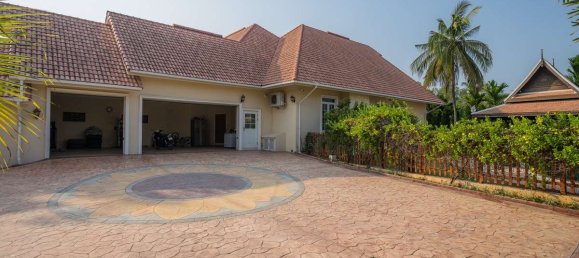 Casa de 9 dormitorios en Chiang Mai, Thailand No. 59588 7