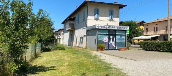 6-salle Maison à Canossa, Italy No. 265993 2