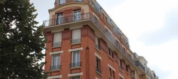 2 rooms Apartment in Paris, France No. 315692 11