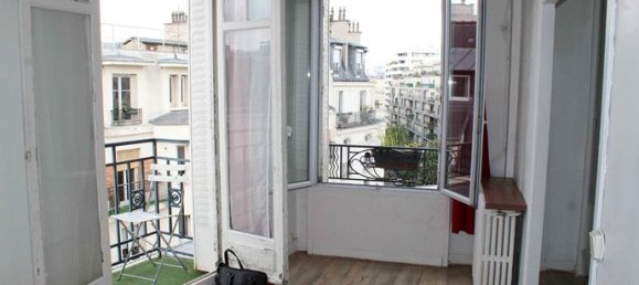 2 rooms Apartment in Paris, France No. 315692 7