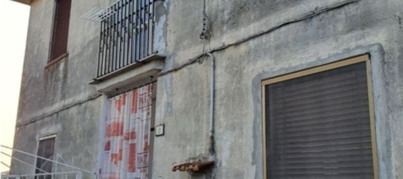 7 rooms Apartment in Cortemaggiore, Italy No. 94696 59