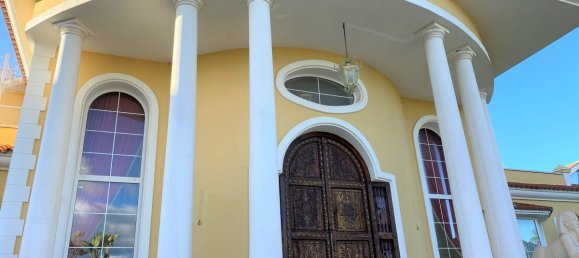 7 bedrooms House in Cadiz, Spain No. 84817 2