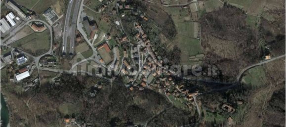 4 rooms Apartment in Belforte Monferrato, Italy No. 198999 4