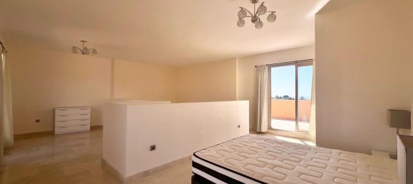4 Schlafzimmer Penthouse in Estepona, Spain, Nr. 147414 16