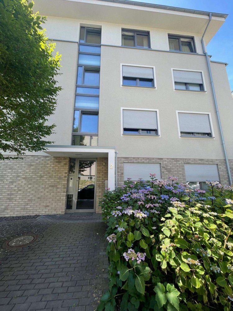 Пентхаус с 4 комнатами в Висбаден, Германия № 246080