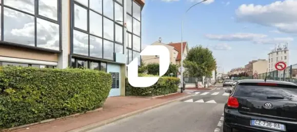 1334m² Office in Gentilly, France No. 346111 16