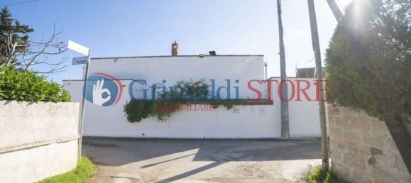 Villa T3 em Monteroni di Lecce, Italy N.º 313954 50