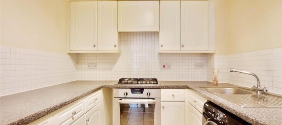 2 bedrooms Apartment in Waltham Cross, United Kingdom No. 11529 12