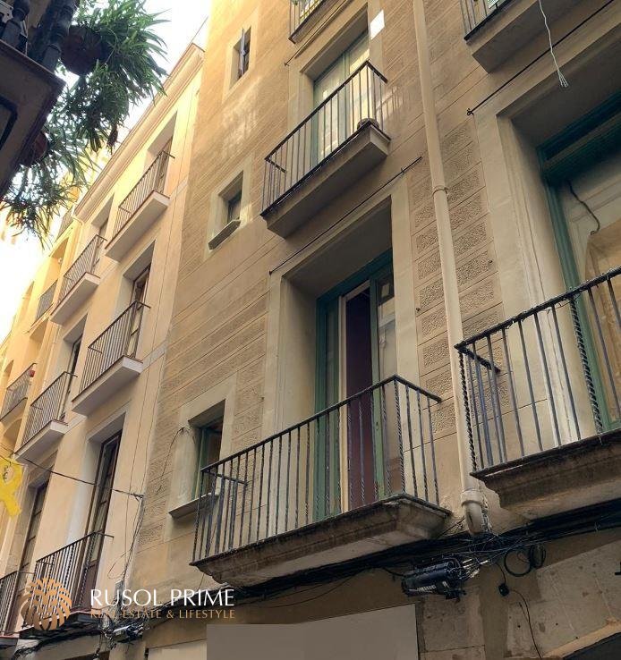 527.27m² Commercial property in Barcelona, Spain No. 326