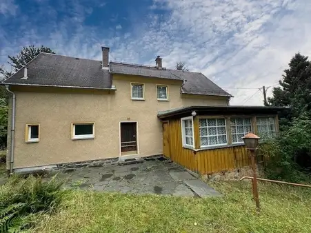 5 rooms House in Vogtlandkreis, Germany No. 79169