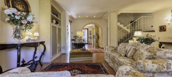 4 غرف نوم فيلا في San Giuliano Terme, Italy رقم 390816 13