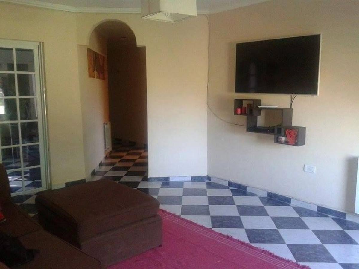 3 bedrooms House in Buenos Aires, Argentina No. 79961