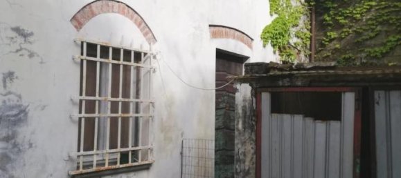 6 rooms House in Lucca, Italy No. 171191 4