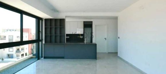 3 bedrooms Penthouse in Agios Athanasios, Cyprus No. 18298 3