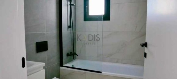 3 bedrooms Penthouse in Agios Athanasios, Cyprus No. 18298 15