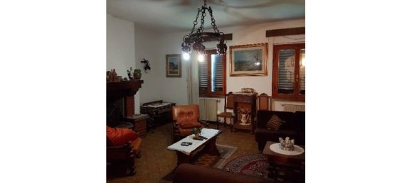 3 bedrooms Apartment in Dicomano, Italy No. 254728 3