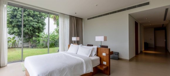 4 bedrooms Villa in Phuket, Thailand No. 5909 4