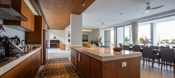 4 bedrooms Villa in Phuket, Thailand No. 5909 12