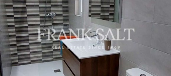 Büro in Paola, Malta, Nr. 13244 15