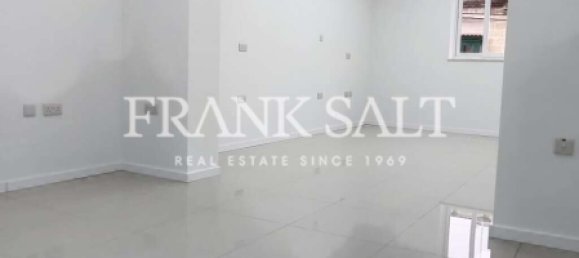 Büro in Paola, Malta, Nr. 13244 7