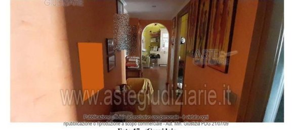 5 rooms Apartment in Rome, Italy No. 292306 8