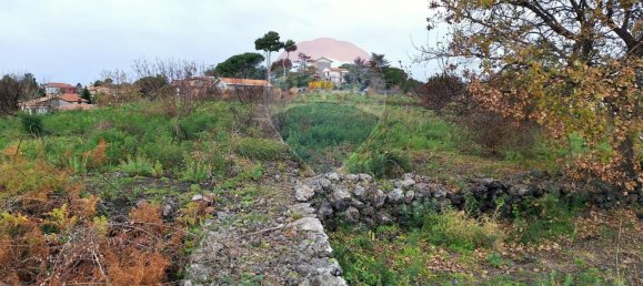 42000m² Land in Mascalucia, Italy No. 165156 5