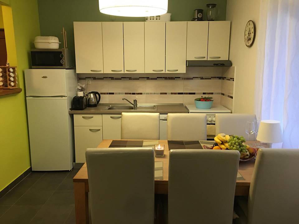 4-salle Appartement à Breitenbach am Inn, Austria No. 126468