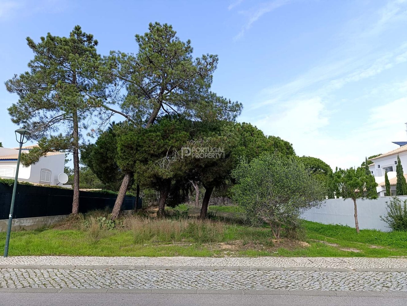 Terreno en Almancil, Portugal 322 m² No. 128238