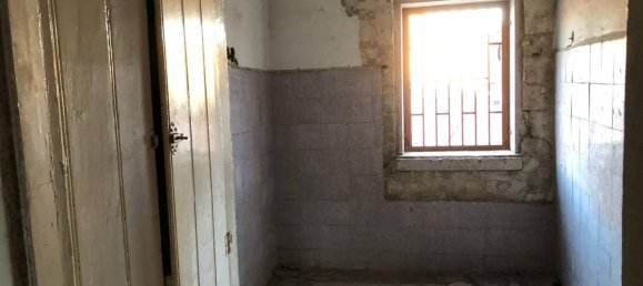 5-salle Appartement à Bitonto, Italy No. 28497 4