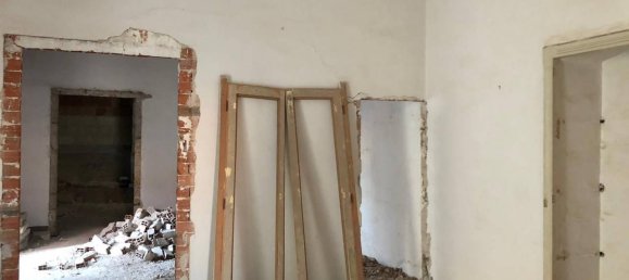 5-salle Appartement à Bitonto, Italy No. 28497 7