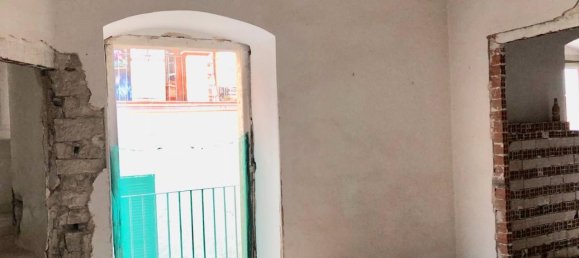 5-salle Appartement à Bitonto, Italy No. 28497 6