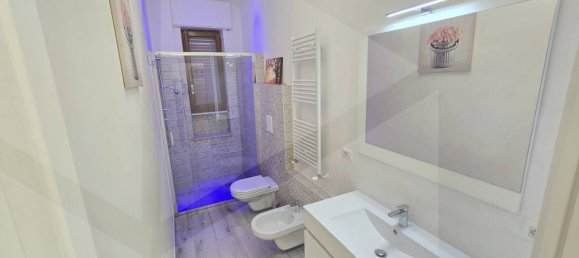 3 rooms Apartment in Molfetta, Italy No. 94162 9