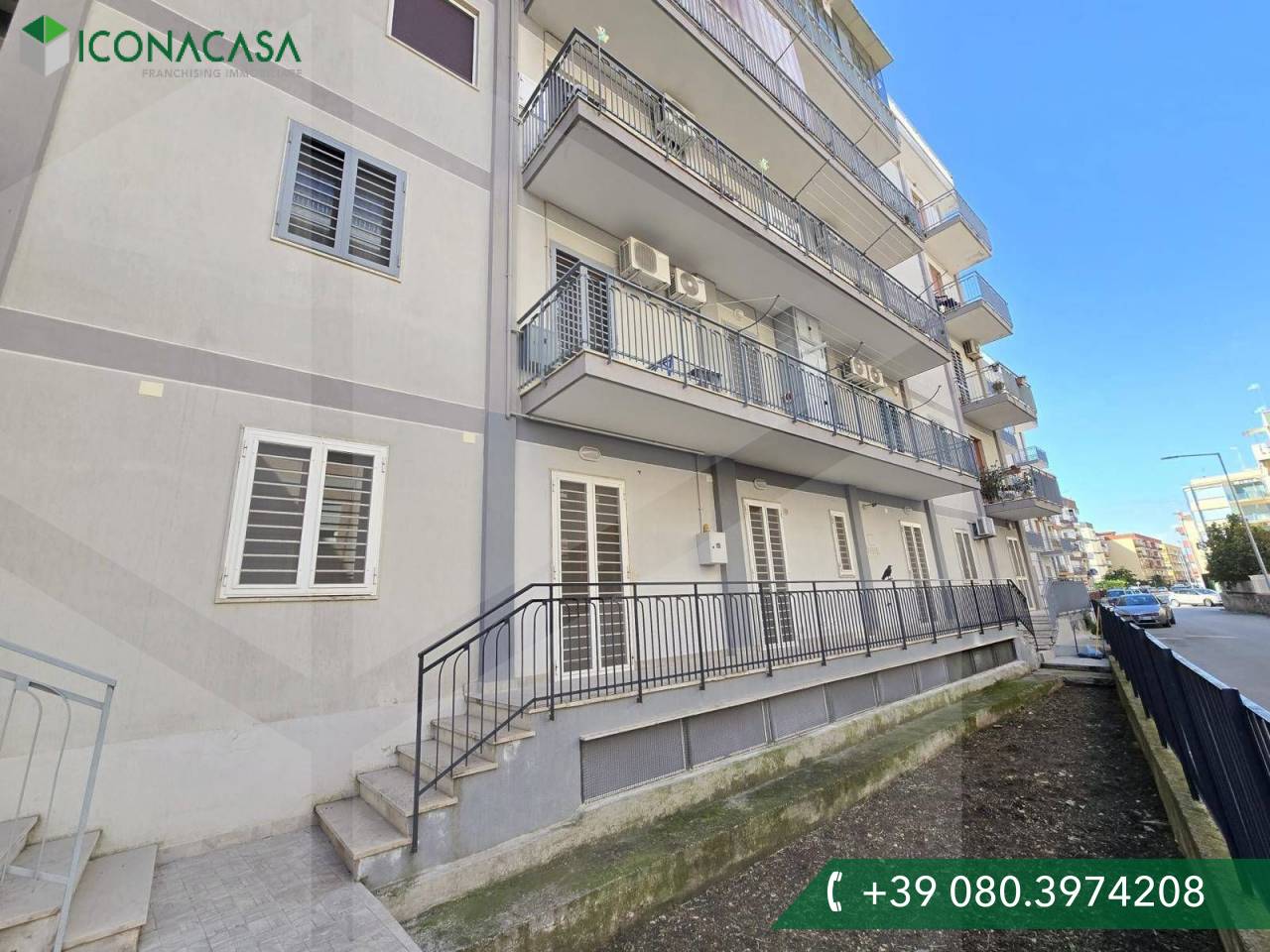 3 rooms Apartment in Molfetta, Italy No. 94162