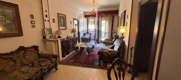 Apartamento de 4 habitaciónes en Palermo, Italy No. 288052 3
