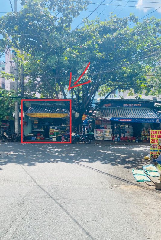 105m² House in District 7, Vietnam No. 13155