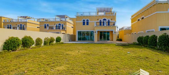 Вилла с 4 спальнями в Jumeirah Park, ОАЭ № 18925 18