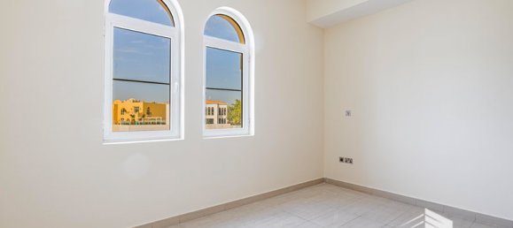 Вилла с 4 спальнями в Jumeirah Park, ОАЭ № 18925 5