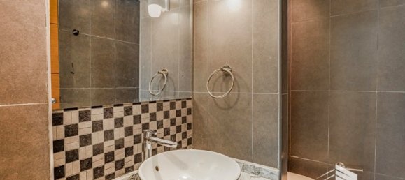 Вилла с 4 спальнями в Jumeirah Park, ОАЭ № 18925 29